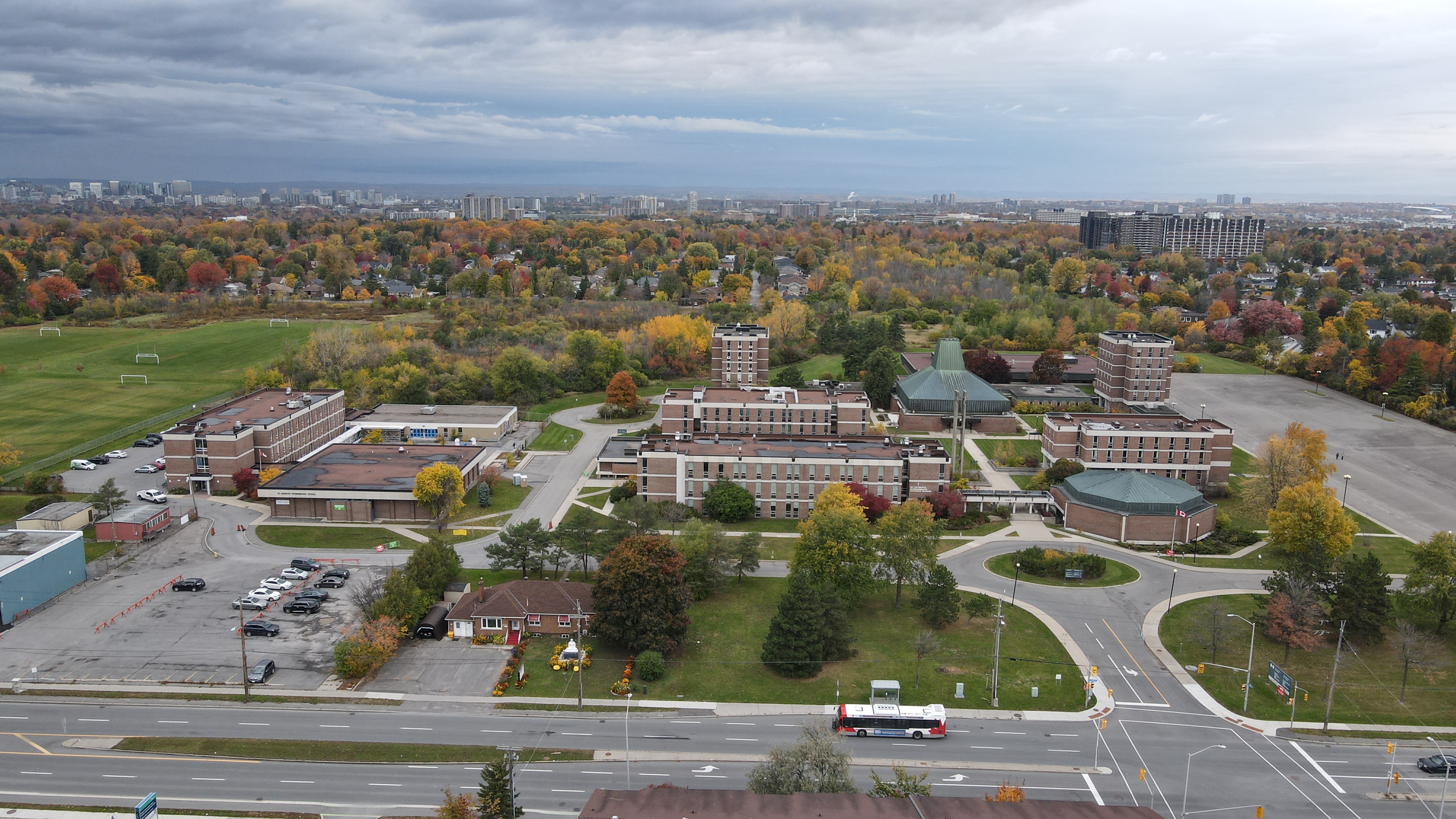 High aerial photo showing all of Heron road