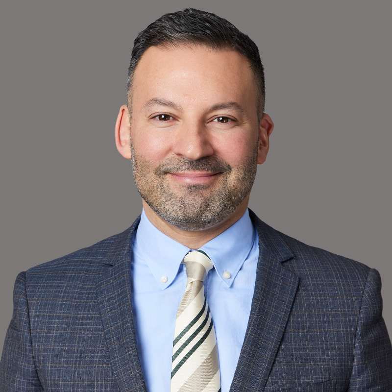 Marcelo Gomez-Wiuckstern Headshot