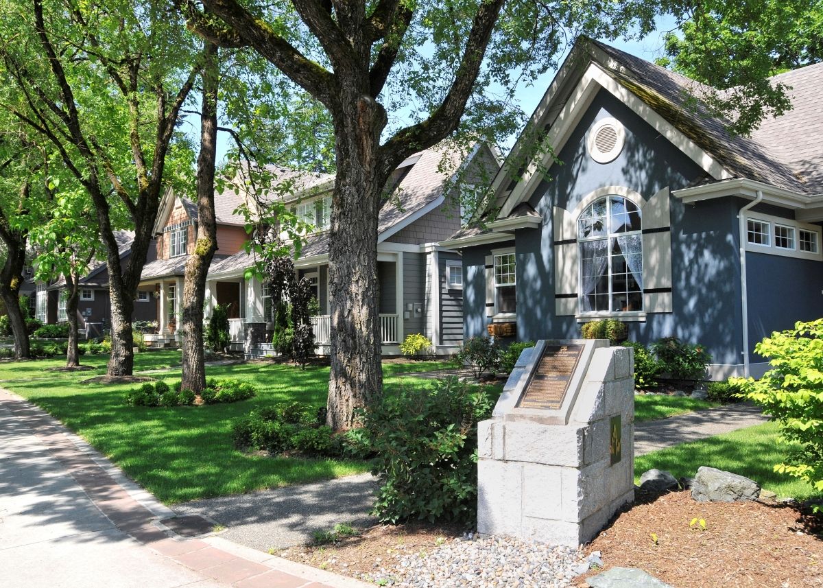 Garrison Crossing Exterior