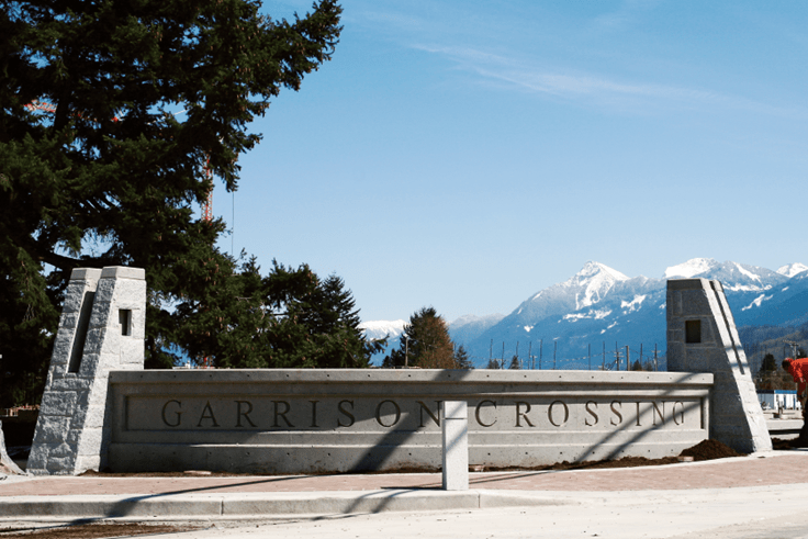 Garrison Crossing Exterior