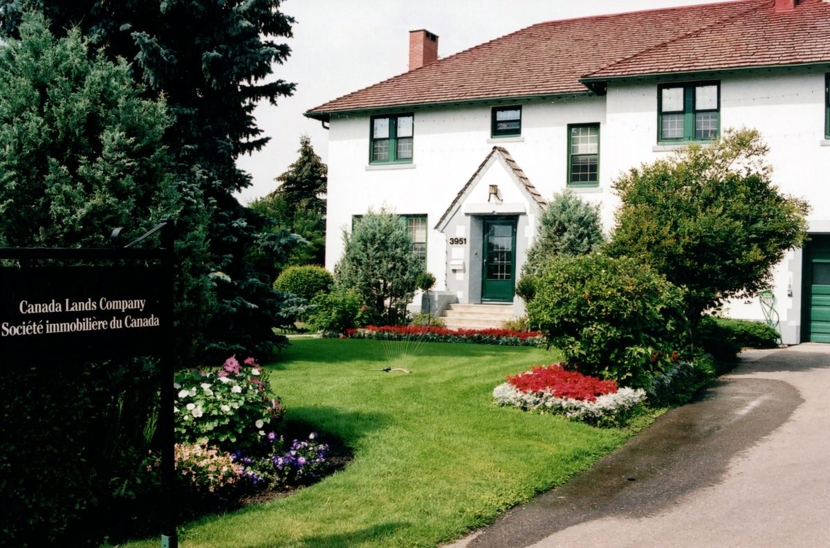 Garrison Woods Exterior