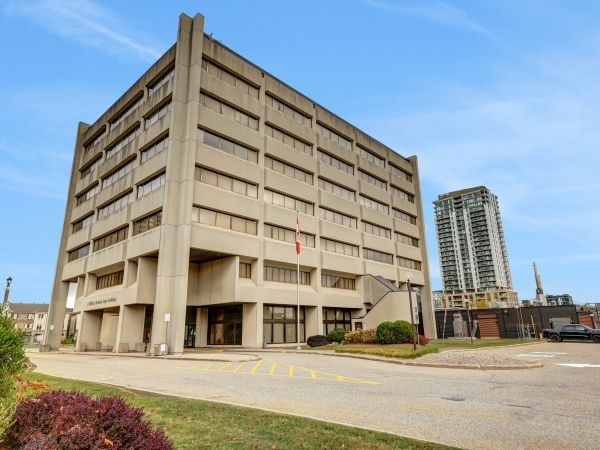 Area image showing 250 Lanark Avenue