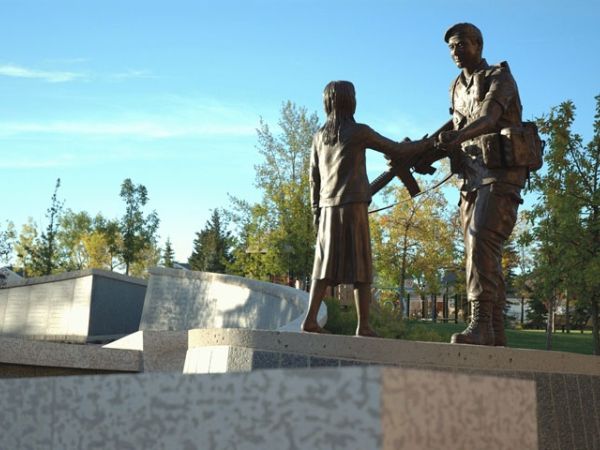Garrison Green Statue